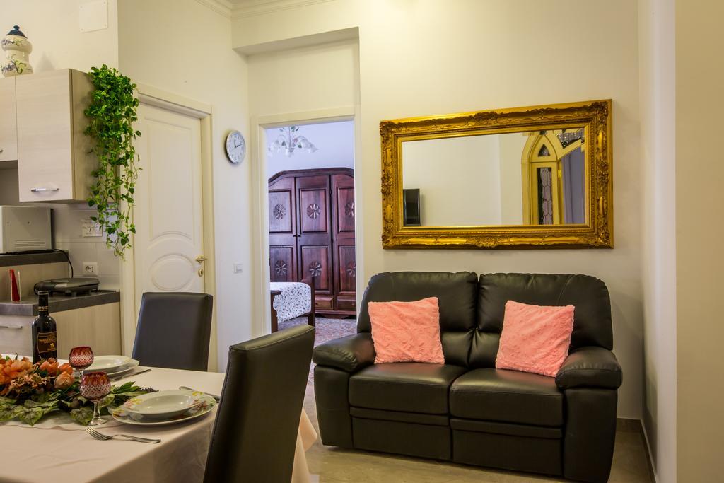 La Primavera Holidayhouse Best Place For Jubilee 2024-2026 Luaran gambar